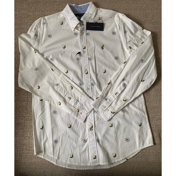 Tommy Hilfiger Button Up Men Small Classic Fit Shirt NWT - Picture 1 of 5